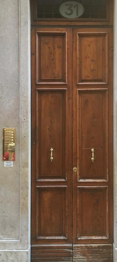 Апартаменти A Due Passi Da Giulietta-Casa Capuleti Верона Екстер'єр фото